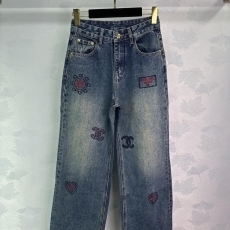 Chanel Jeans